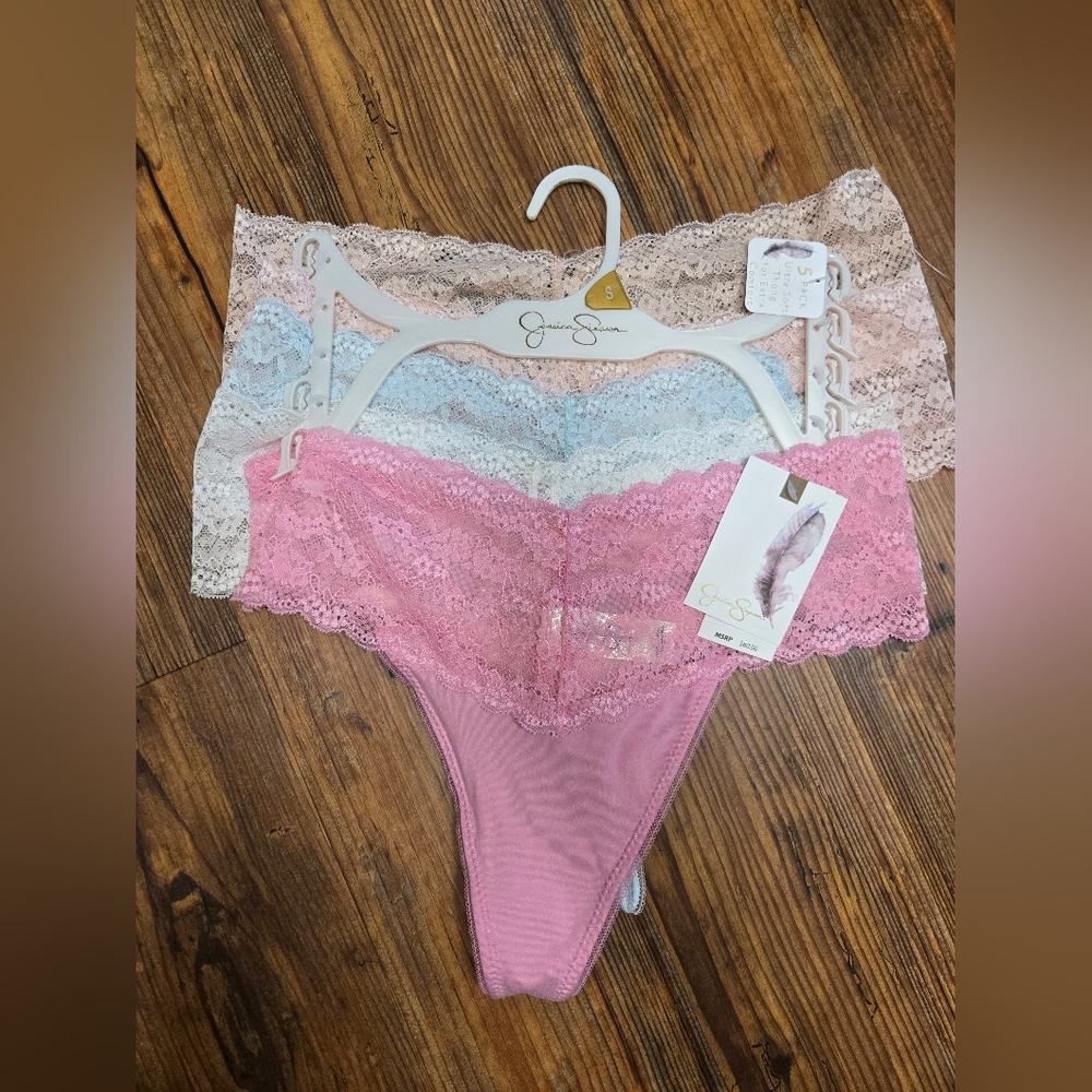 Jessica Simpson 5-pack thongs S pastels nwt beautiful soft silky sexy
